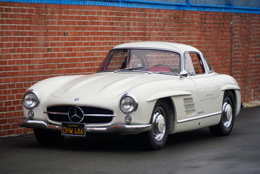 231202 300 SL W 01