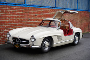 231202 300 SL W 02