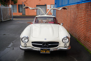 231202 300 SL W 05