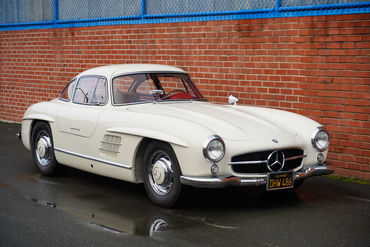 231202 300 SL W 06