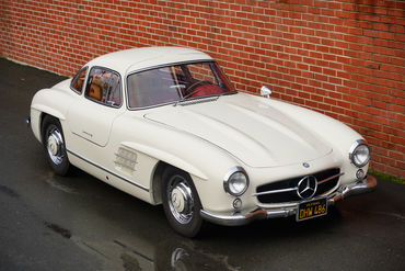 231202 300 SL W 07