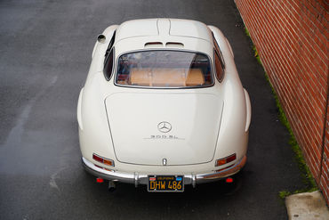 231202 300 SL W 12