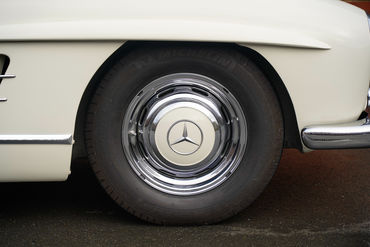 231202 300 SL W 40