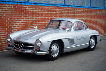 230922 300 SL W 01