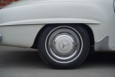 230701 190 SL W 24