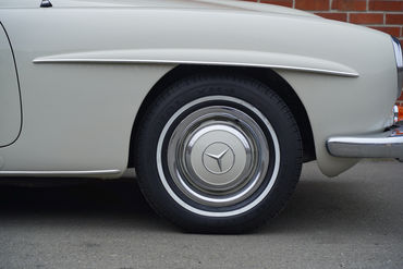230701 190 SL W 25