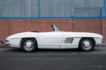 251219 300 SL 068