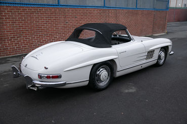 251219 300 SL 075