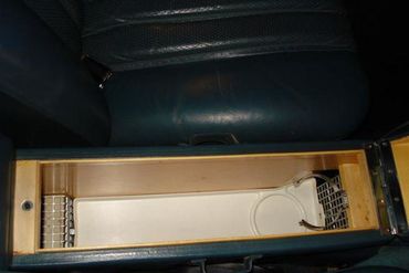 30544