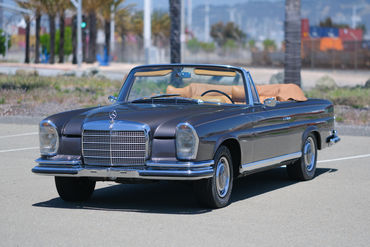 250524 280 SE Convertible BROWN 006