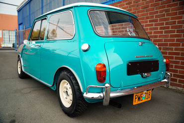 230810 Turq Mini W 08