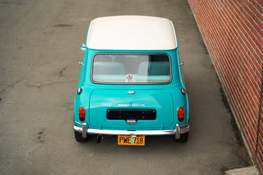 230810 Turq Mini W 09