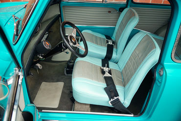 230810 Turq Mini W 33