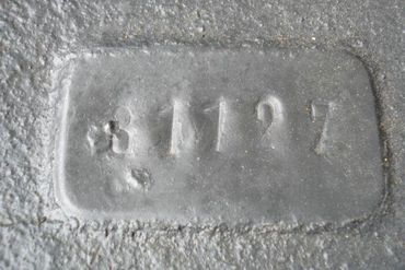 30835