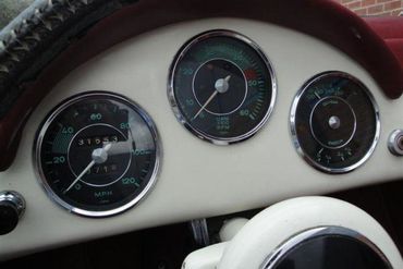 38133