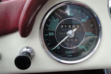 38134