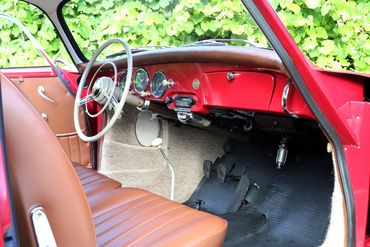 Interior 7