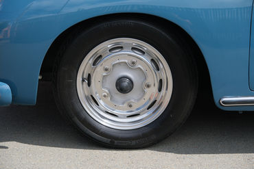 250525 Aquamarine 356 37