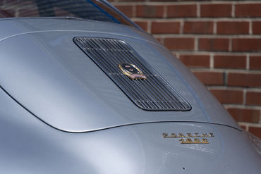 220507 W 356 A 24