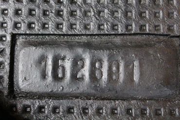 126523