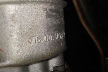21733