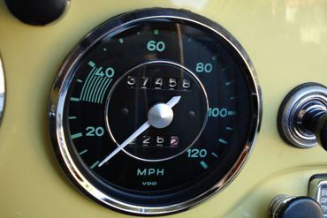 8100