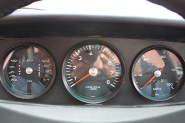 104988