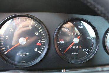 111281