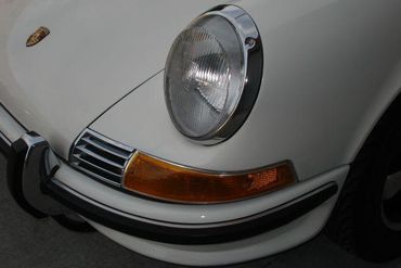 18571