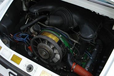 18600