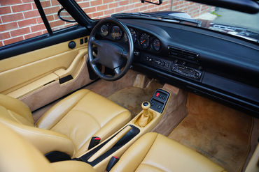 221222 W 993 Carrera 42