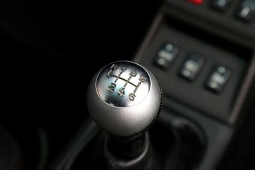 143910