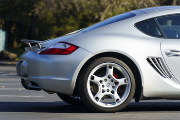 221207 OS Cayman 18