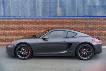 221021 W Cayman S 06