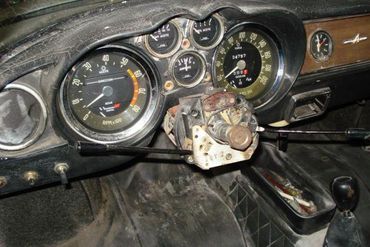 29736
