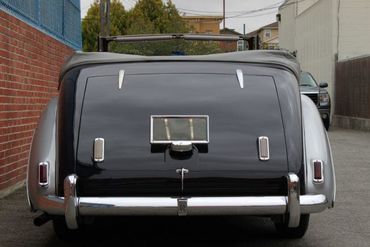 90330