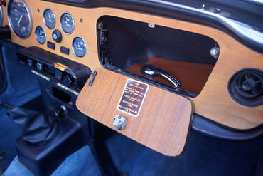 231004 TR6 W 57