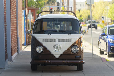 220409 W Luv Bus 05