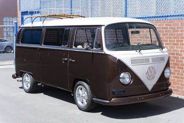 220409 W Luv Bus 16