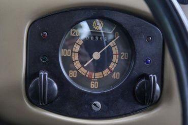 160079